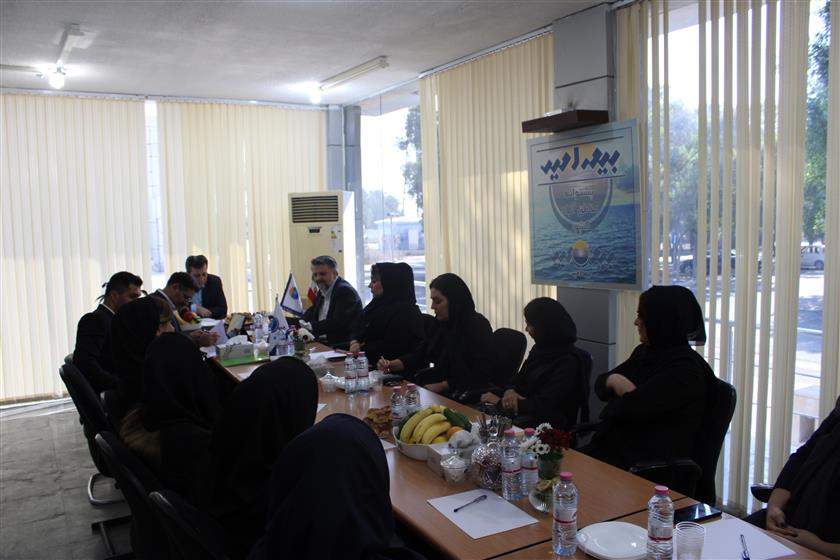 گزارش جلسه تقدیر از نمایندگان برتر شعبه کیش آبان ماه 1403